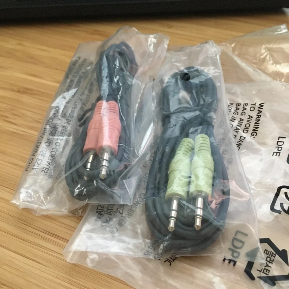 LP Bundle of 2 3.5mm TRS Male to Male Audio Plugs Extension Cables